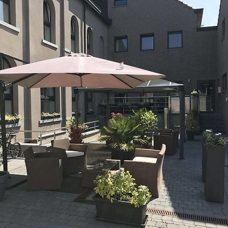 Hotel Saint Daniel Peruwelz Экстерьер фото