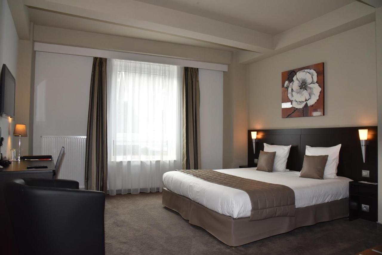 Hotel Saint Daniel Peruwelz Экстерьер фото